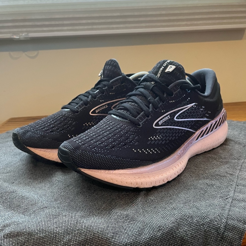 Glycerin GTS 19 | size 10